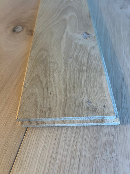 SAMPLE BOARD ~ 140mm x 20/10mm Character Grade Solid Oak [Solid Collection]