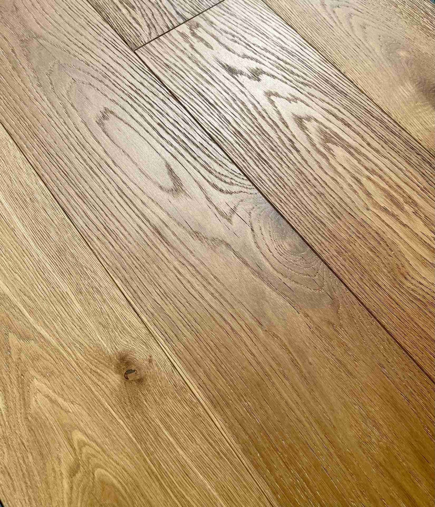 Brushed & Oiled Engineered Oak (Essentials Collection)