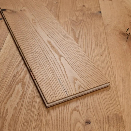 SAMPLE BOARD - 190mm x 14/3mm Character Grade Engineered Oak - Finish - Brushed/Textured with Lacquer (Matte)