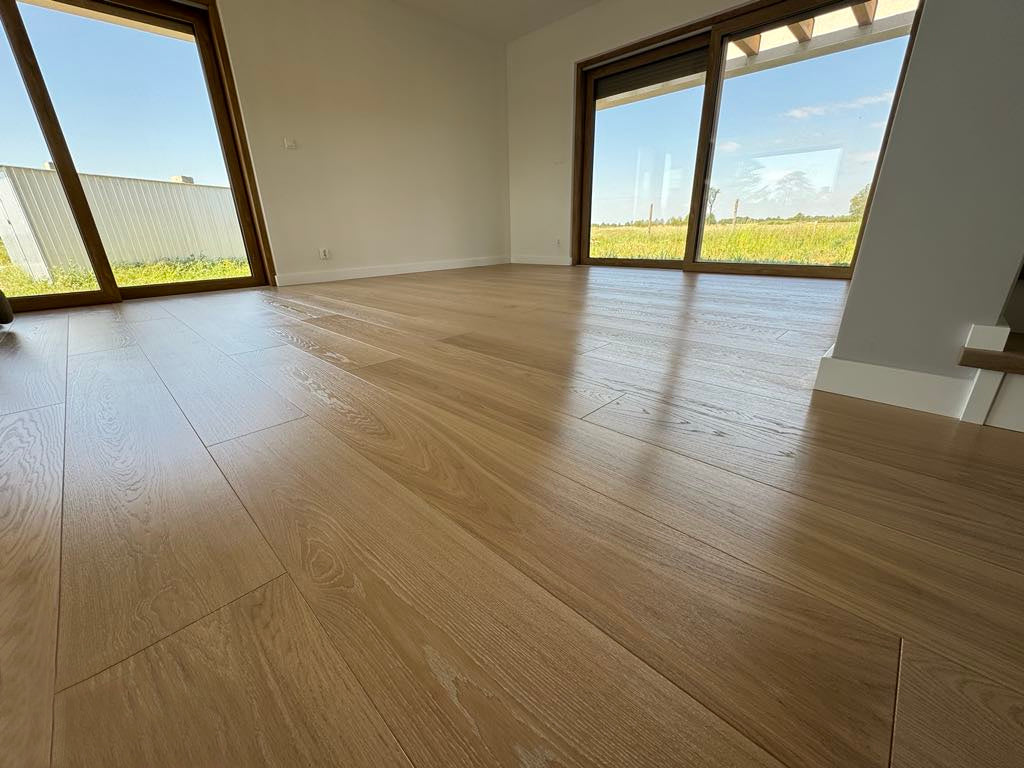 260mm x 15/4mm Select Grade Engineered Oak Flooring [Classic Collection] - Finish - Clear Lacquer (matte)