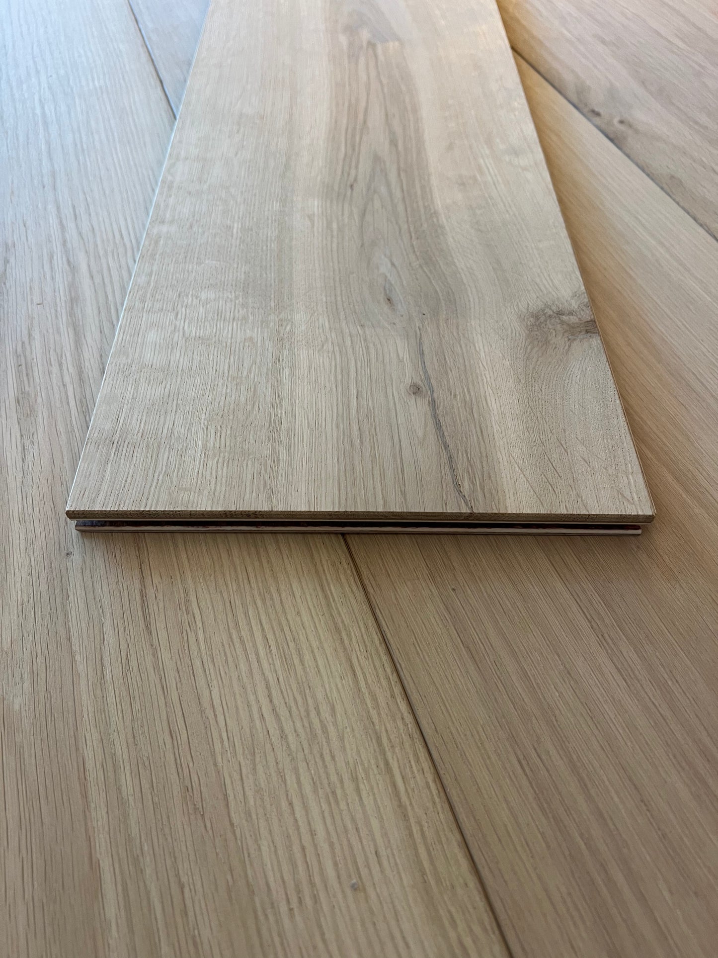 SAMPLE BOARD ~ 260mm x 15/4mm Character Grade Engineered Oak [Classic Collection] 