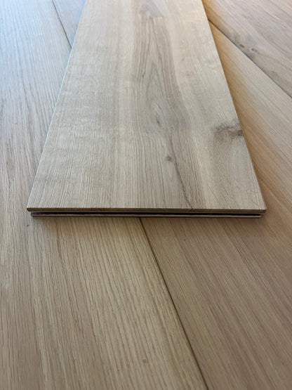 SAMPLE BOARD ~ 260mm x 15/4mm Character Grade Engineered Oak [Classic Collection] 