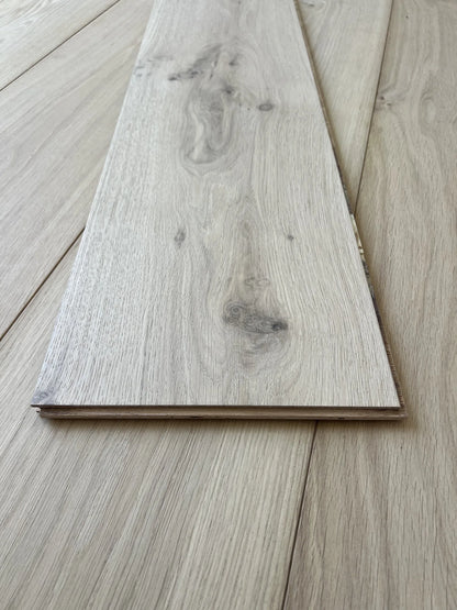 VERNIZ INVISÍVEL MATE 260 mm × 15/4 mm — Soalho de carvalho europeu multicamada [Coleção Classic]