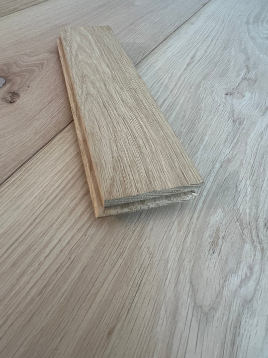 SAMPLE ~ 280mm x 70mm x 22/10mm Unfinished Character Grade Solid Oak Parquet [Parquet Collection]