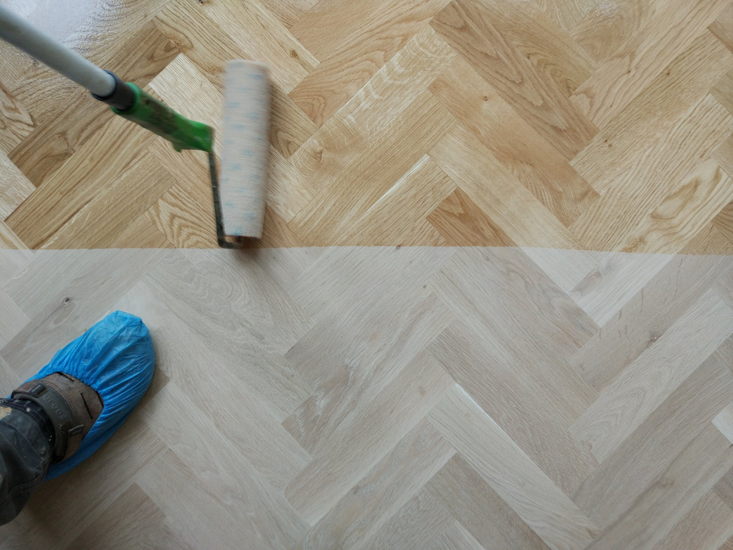 Prime Grade Oak Parquet Block Being Oiled With Clear Hardwax [Parquet Collection]