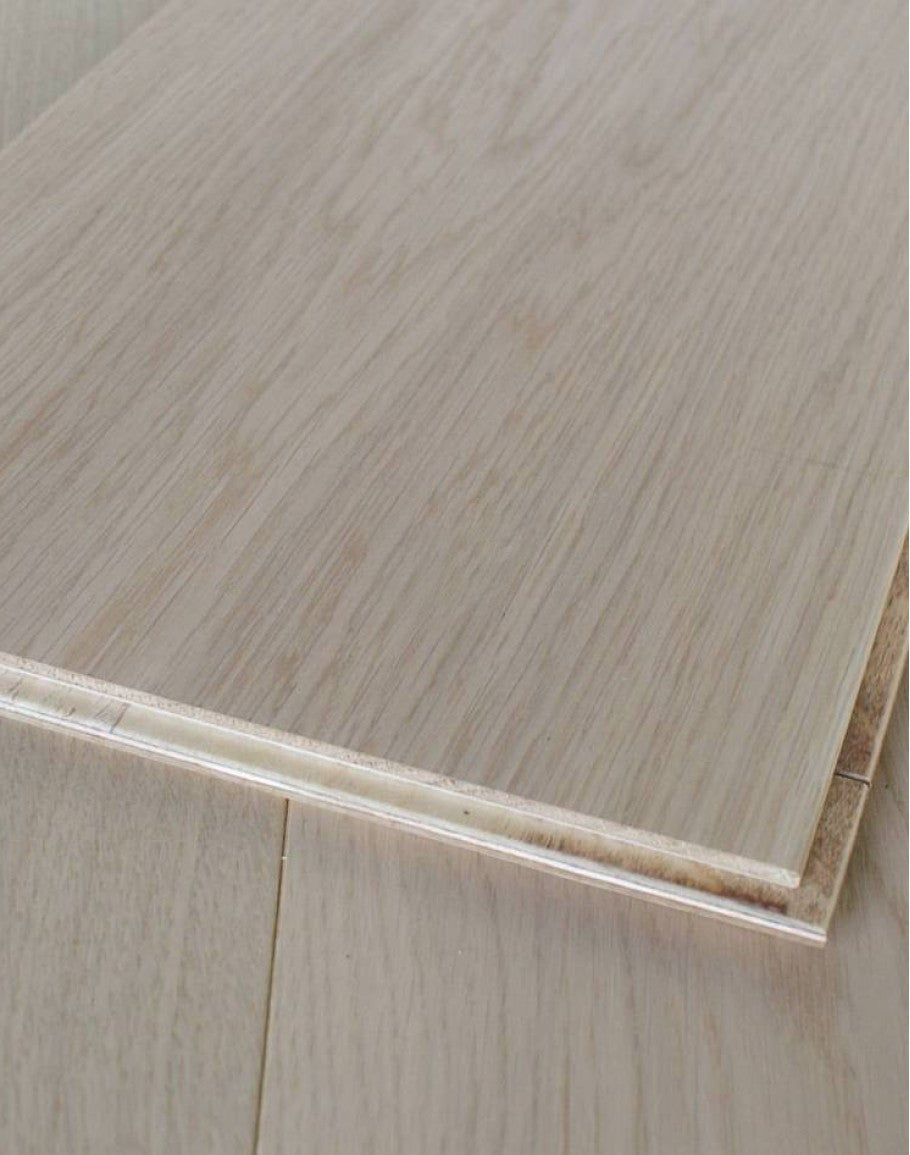 INVISIBLE MATT LACQUER 260mm x 15/4mm - European Oak Engineered Floor Boards [Classic Collection]