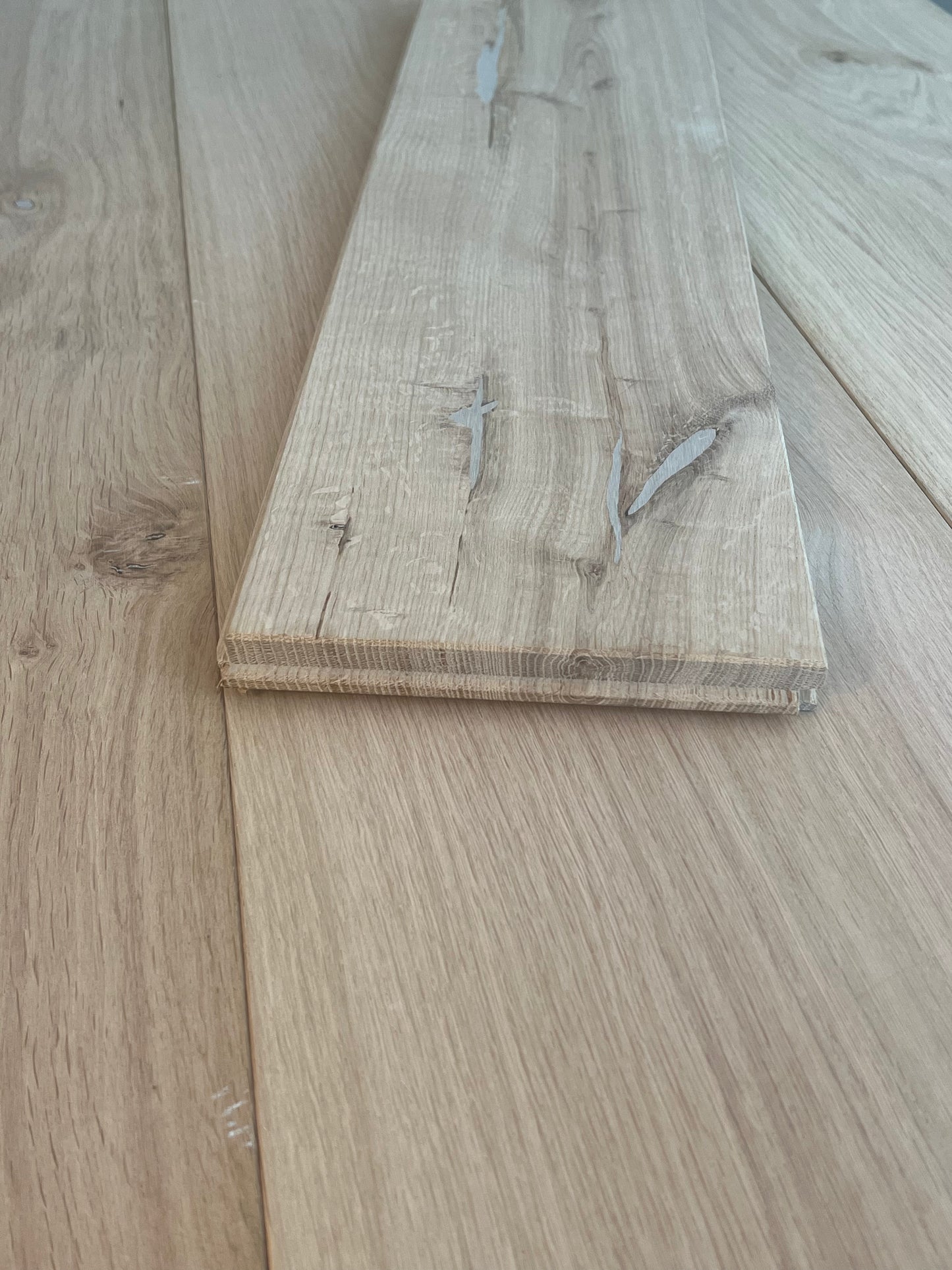 SAMPLE BOARD ~120mm x 20/6mm Unfinished Rustic Grade Solid Oak [Solid Collection]