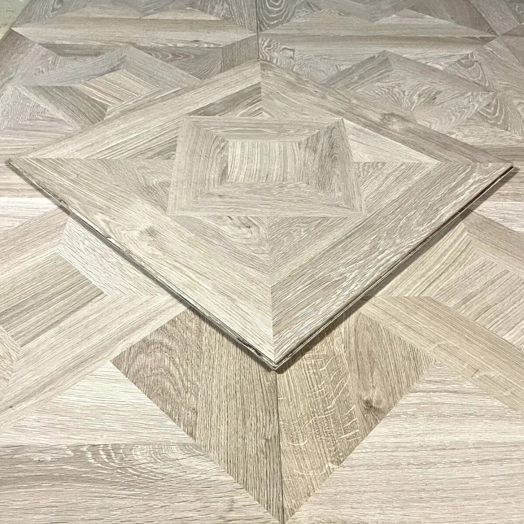 SAMPLE ~ 600mm x 600mm x 4/18mm Dior Versaille Panel - Finish - Unfinished